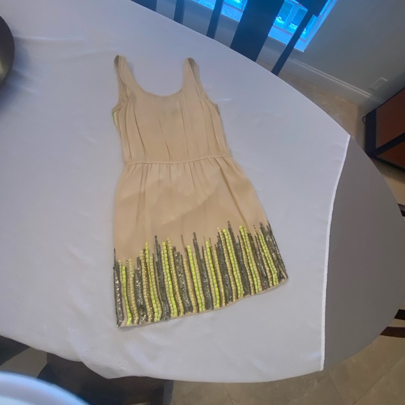 Romeo and Juliette Couture Dress - Picture 9 of 10